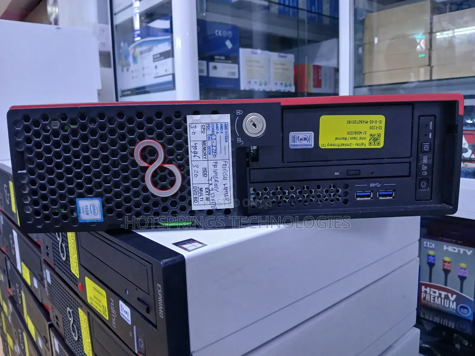 Desktop Computer Fujitsu 4GB Intel Xeon HDD 320GB