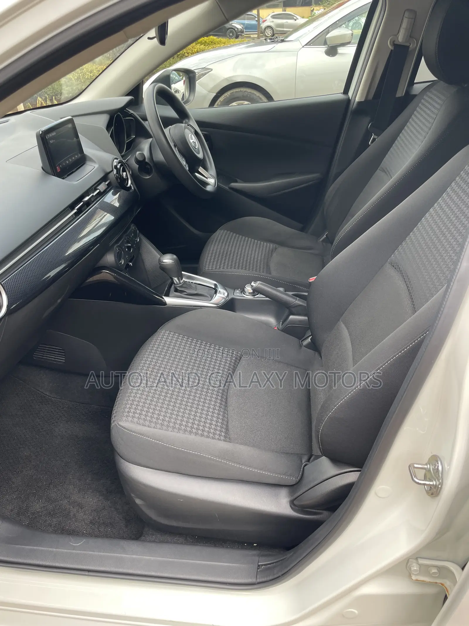Mazda Demio 2019 White