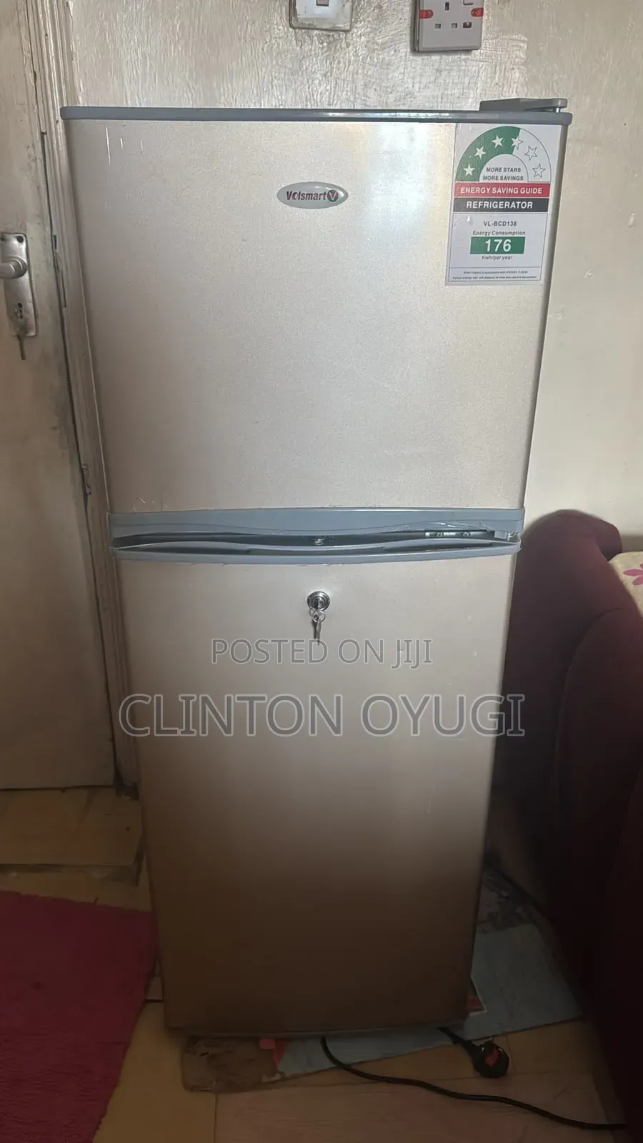 Volsmart Fridge 138l With 3 Stars and Valid Warranty