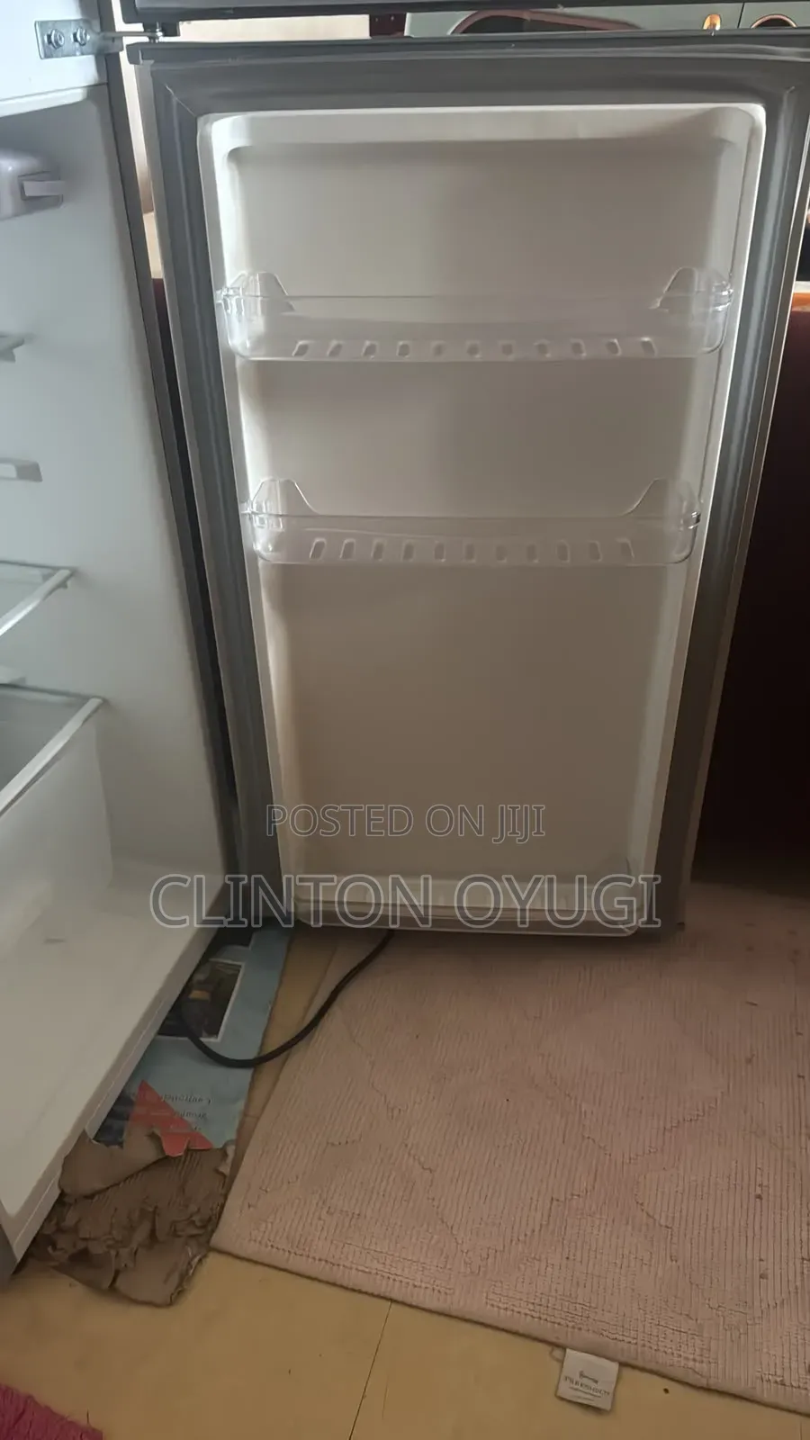 Volsmart Fridge 138l With 3 Stars and Valid Warranty