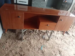 TV Stands New DSNGS