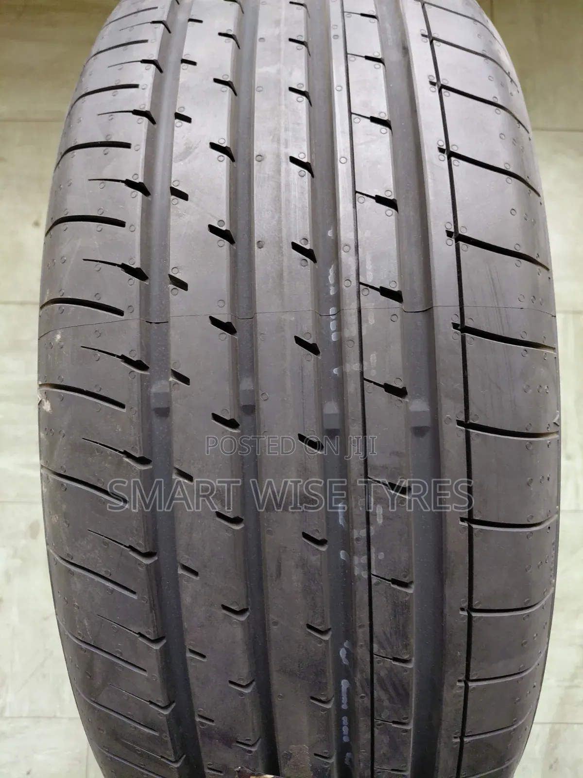 225/50r18 Yokohama