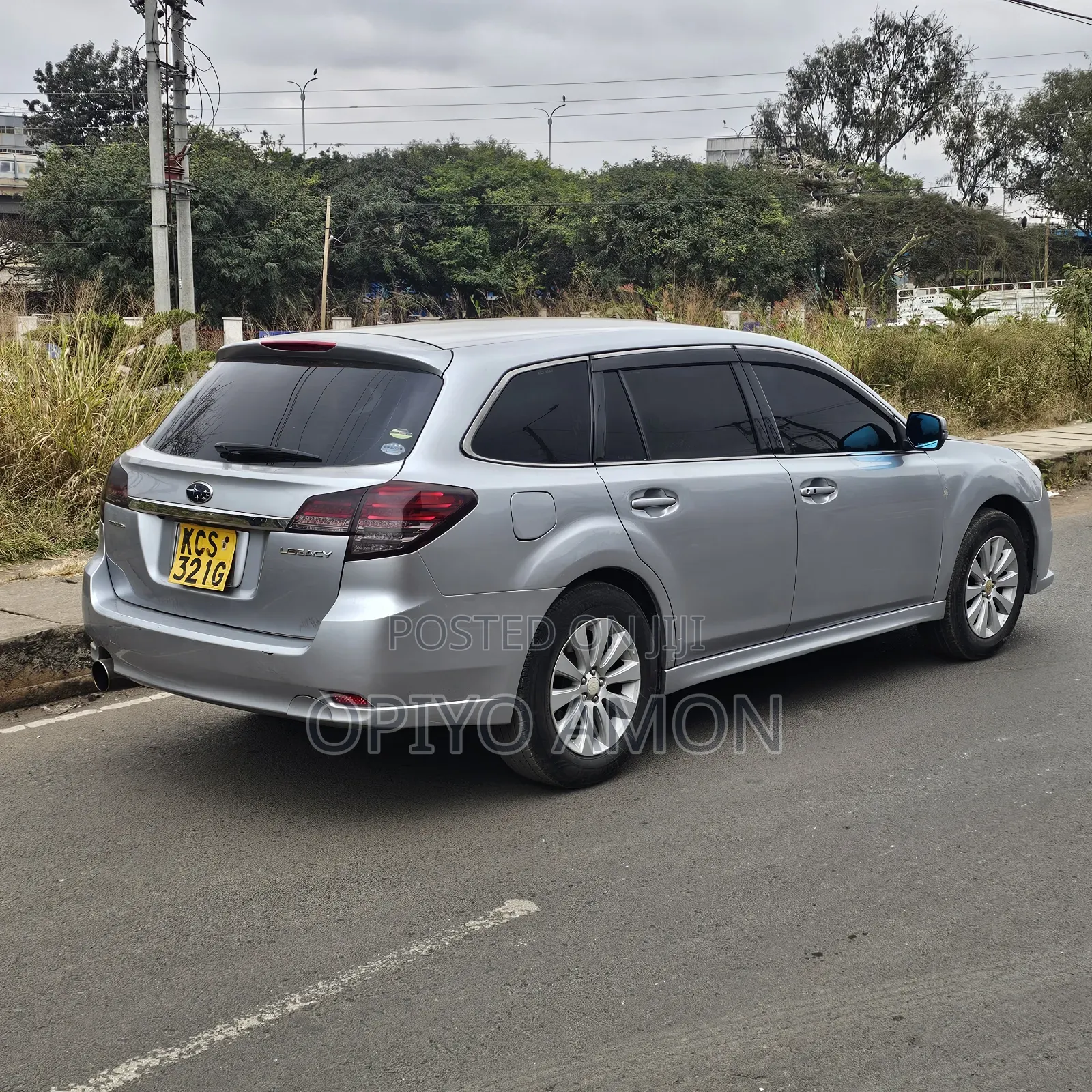 Subaru Legacy 2011 Silver