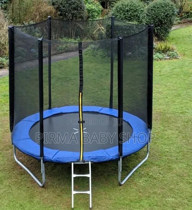 6 Ft Trampoline - main view