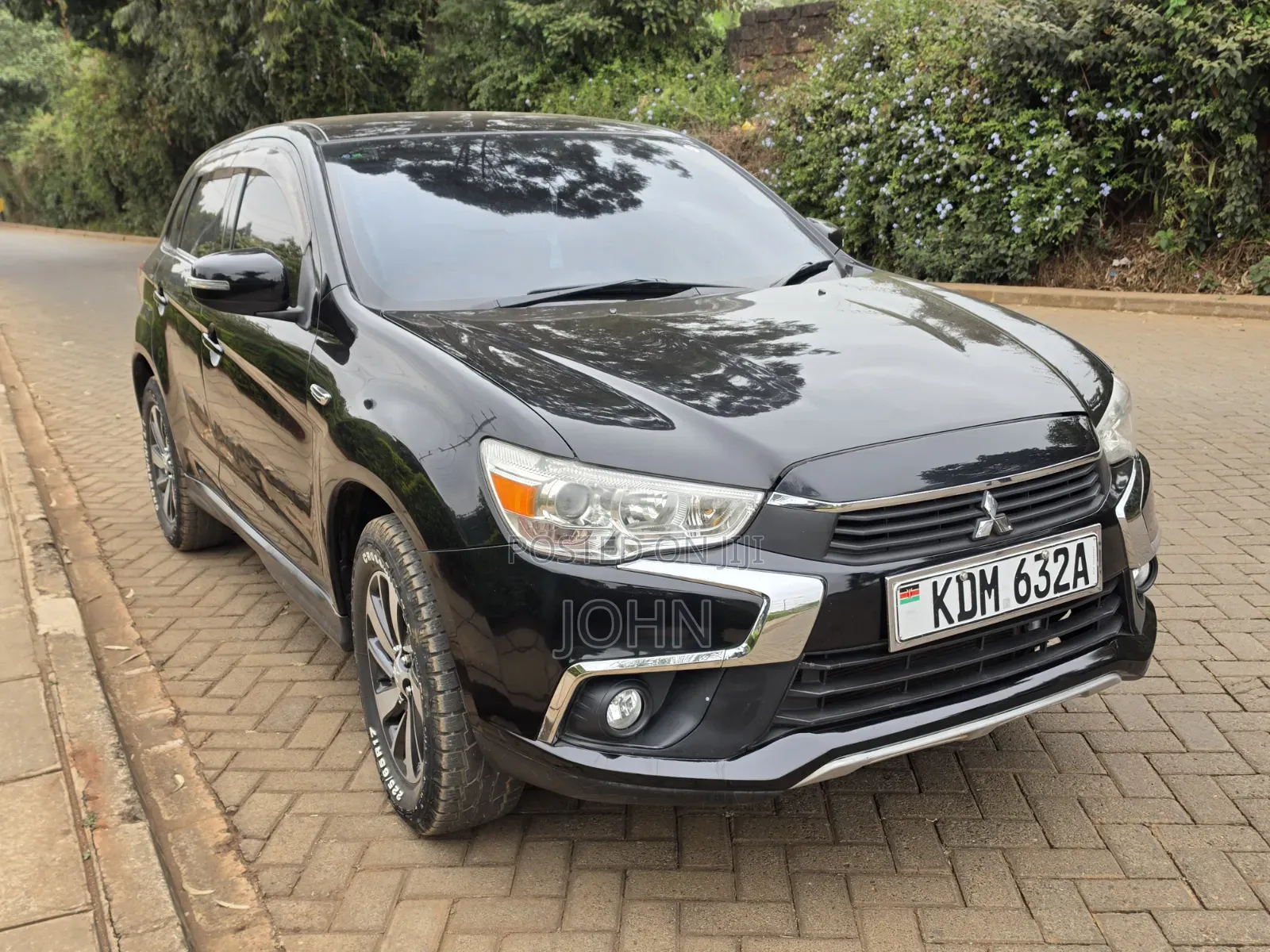 Mitsubishi RVR 2017 Black