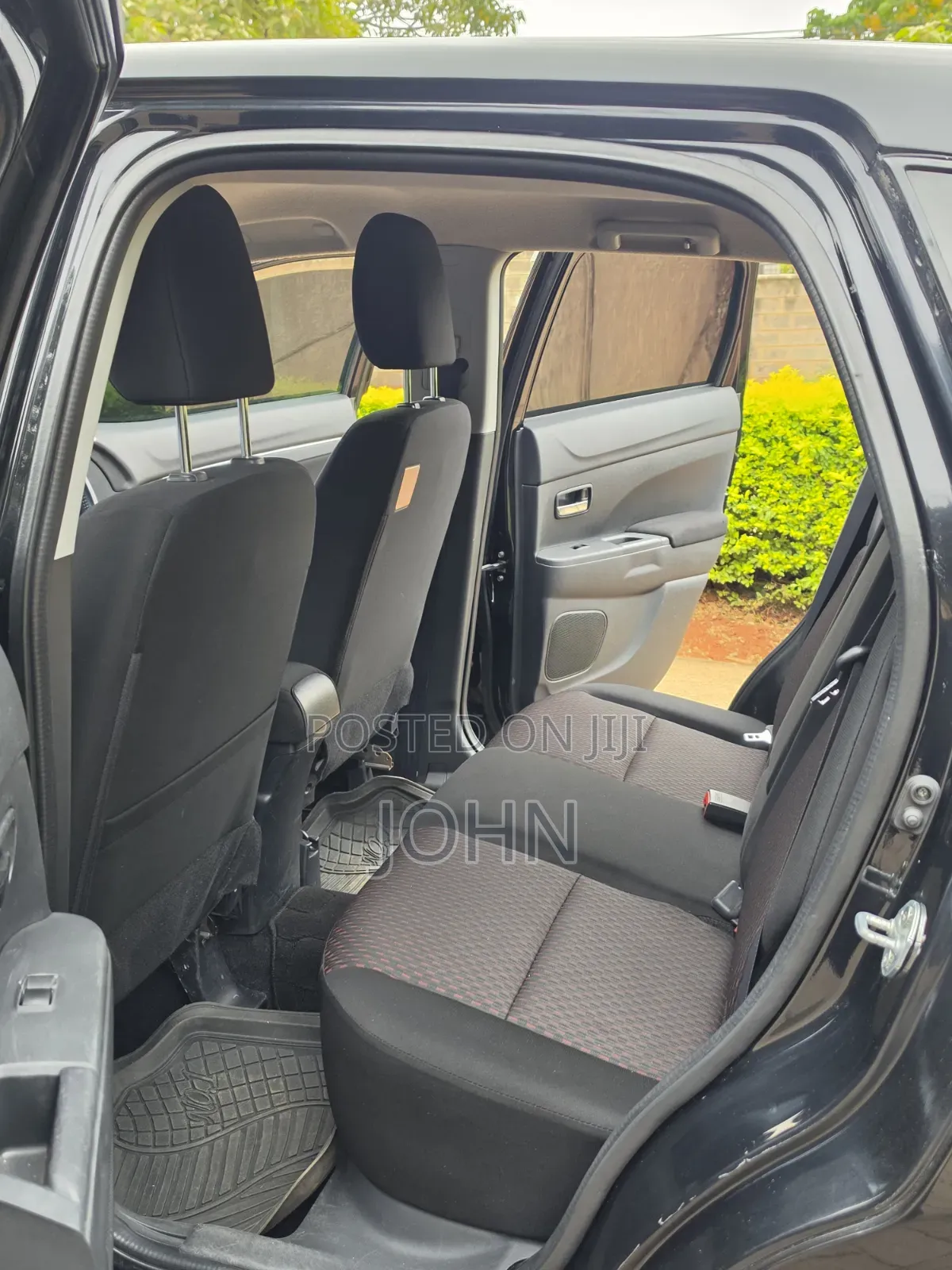 Mitsubishi RVR 2017 Black