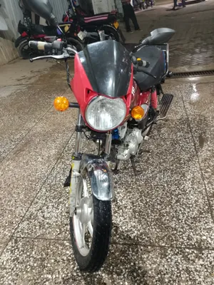 TVS HLX Plus ES 2019 Red