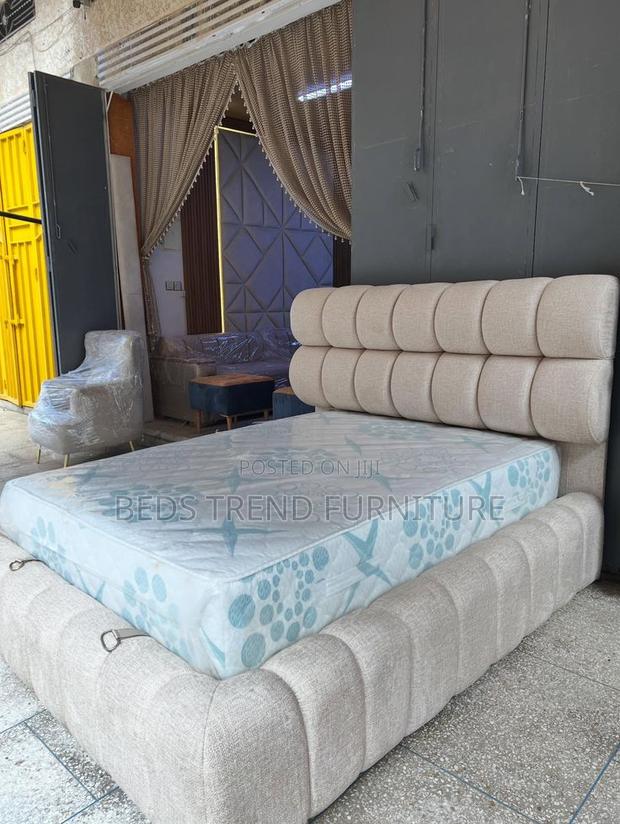 6x6 Bubble Bed Light Grey Velvet - thumbnail 2