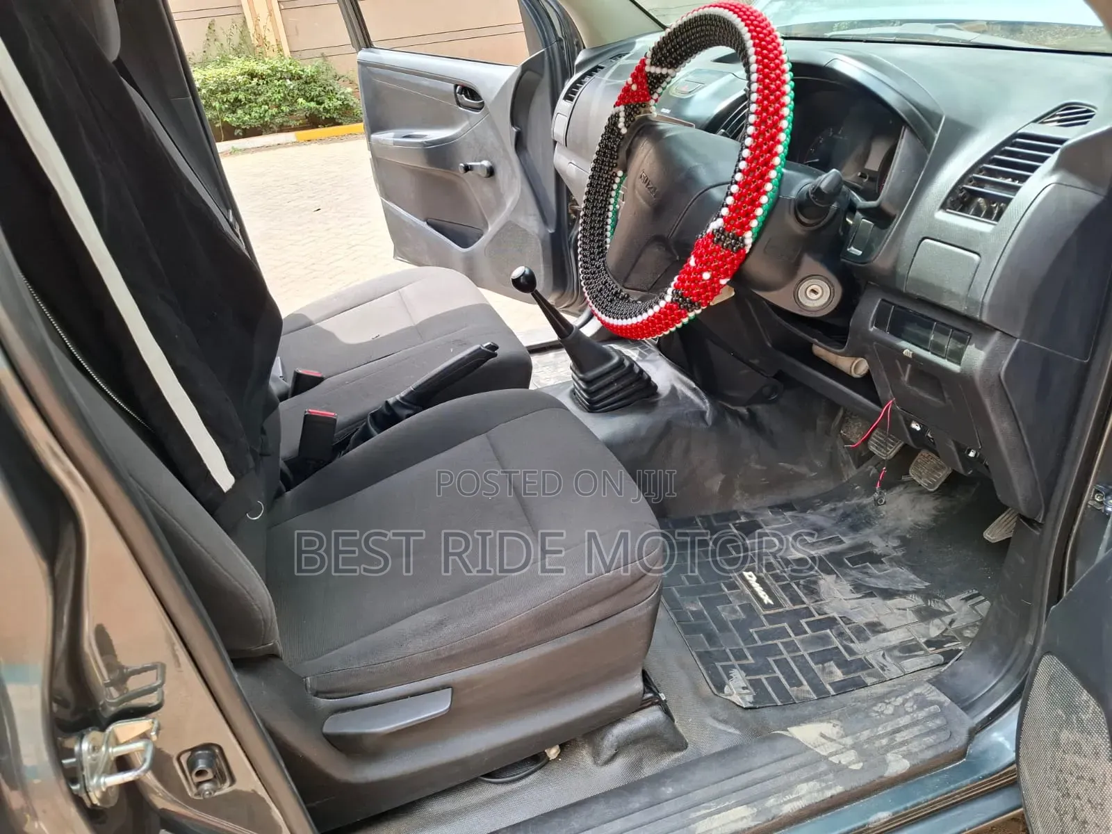 Isuzu D-MAX 2021 Gray