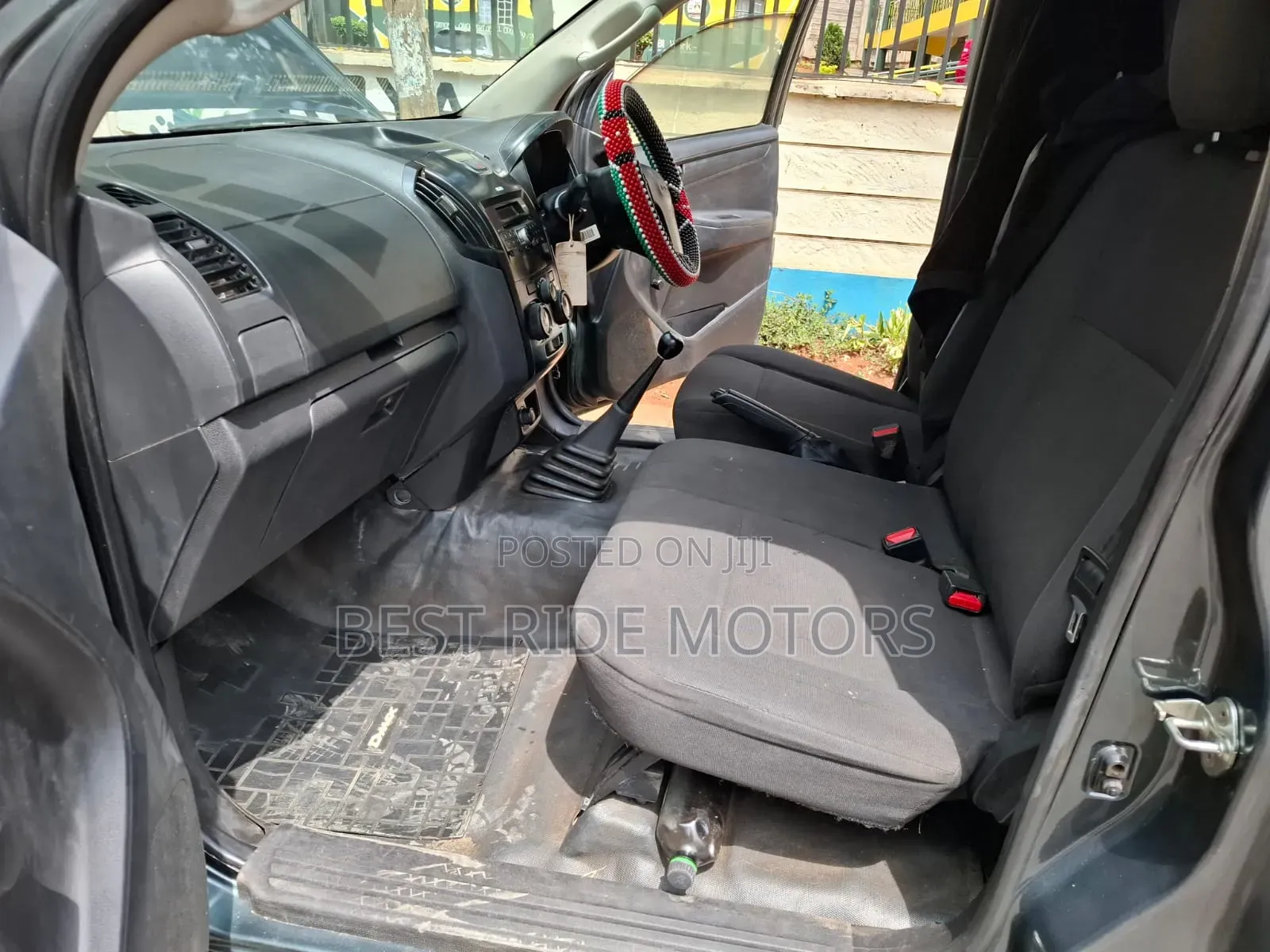 Isuzu D-MAX 2021 Gray