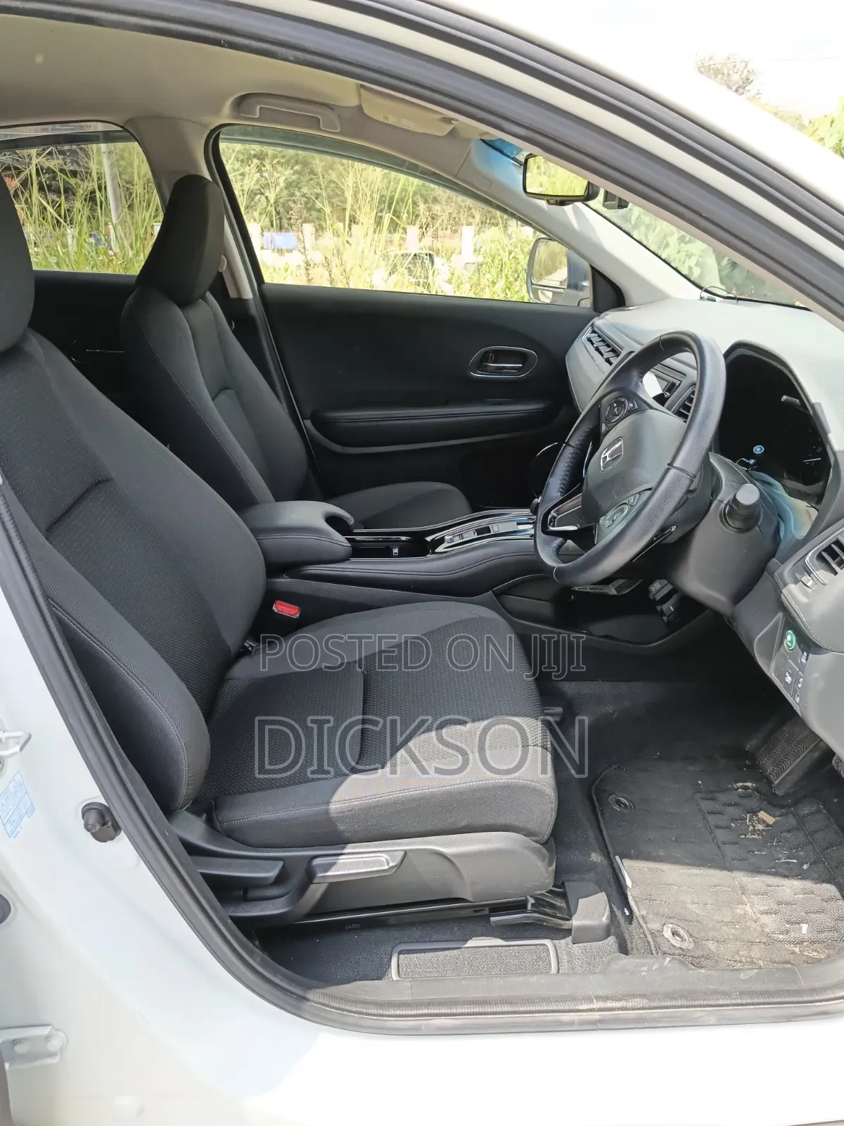 Honda Vezel 2019 White