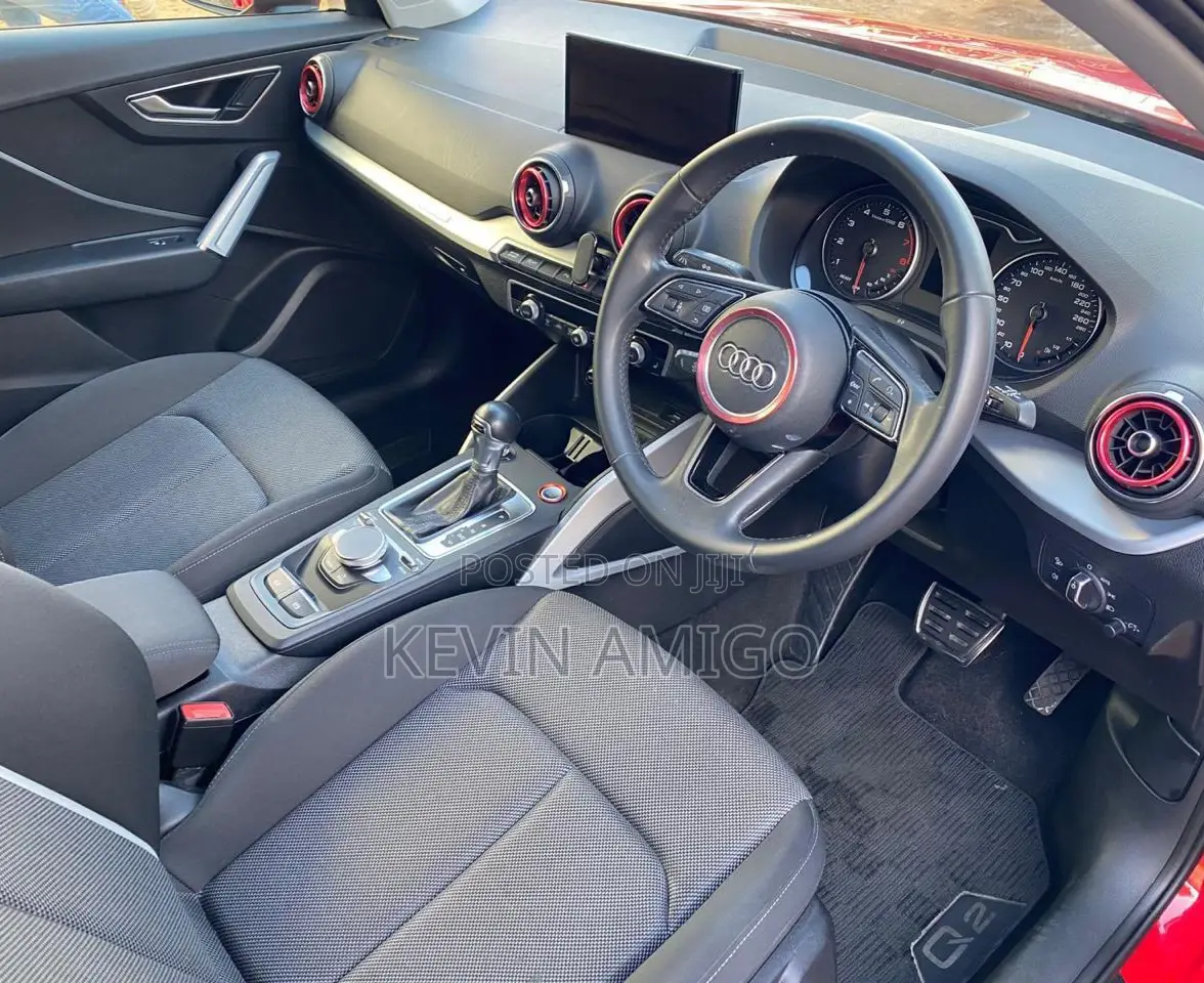 Audi Q2 2019 Red