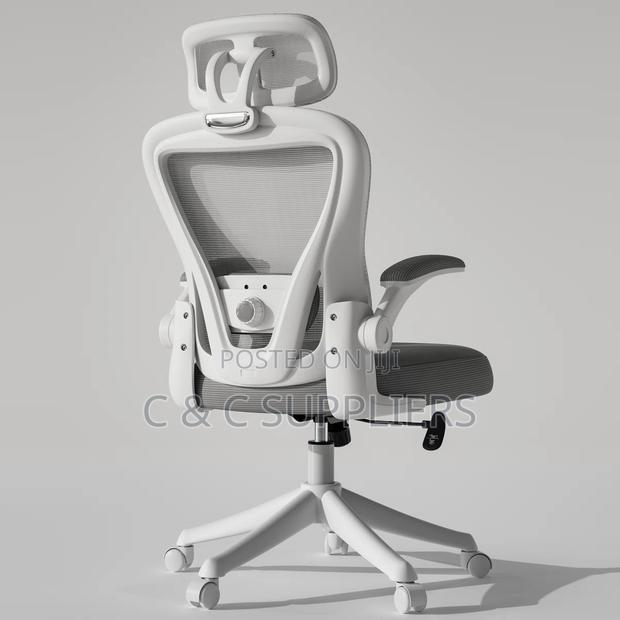 White Ergonomic Mesh Home Chair. - thumbnail 2