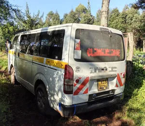 Toyota HiAce 2011 White