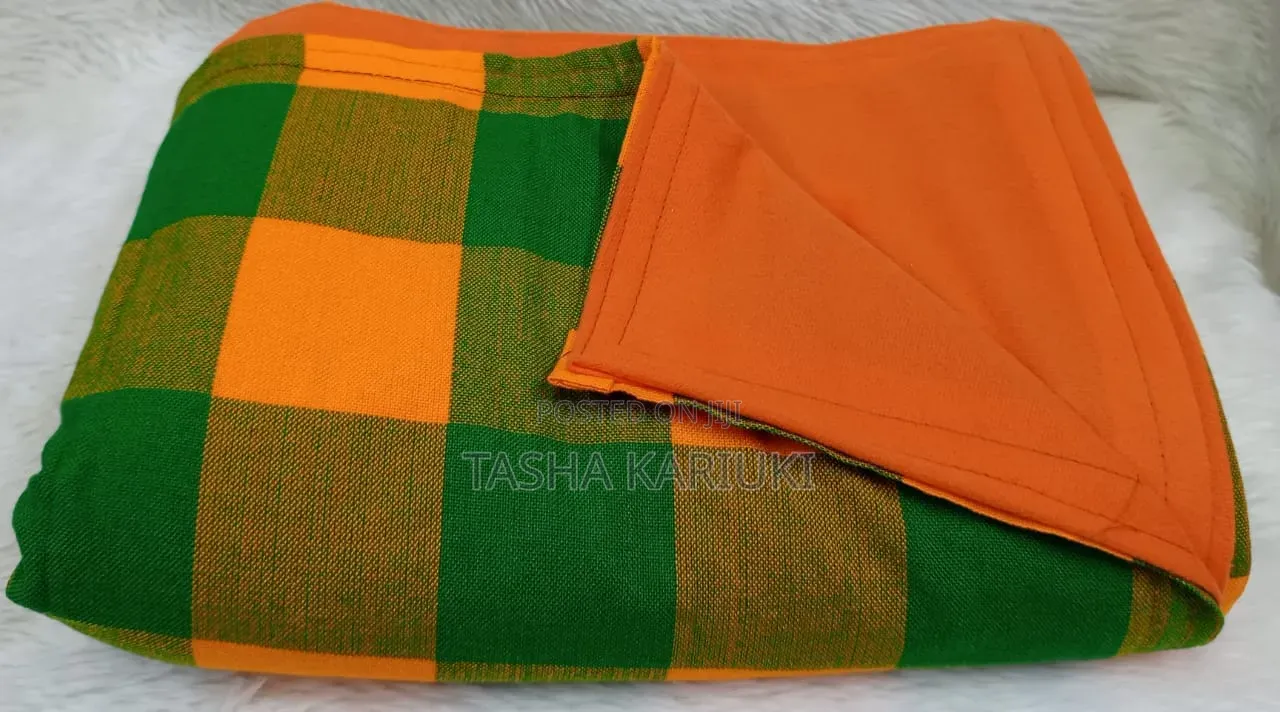 Premium Kenyan Maasai Shuka With Light Fleece – Cozy Warm