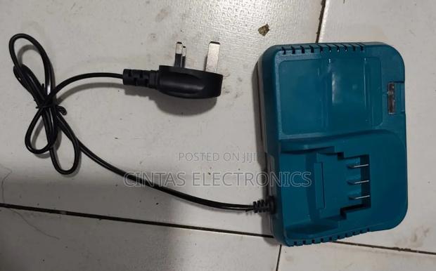 Cordless Sliding Charger - main view