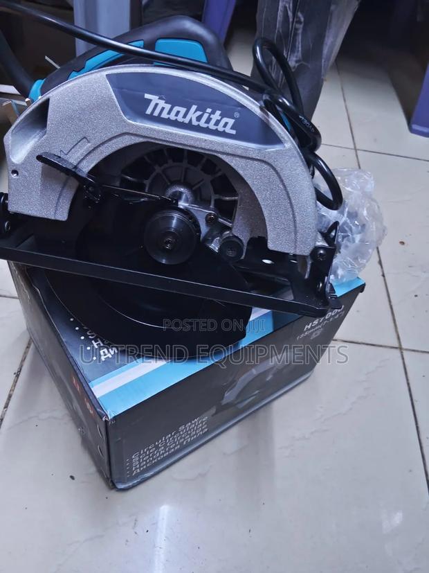 Makita Circular Saw - main view