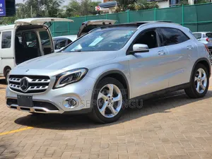 Mercedes-Benz GLA-Class 2020 Silver