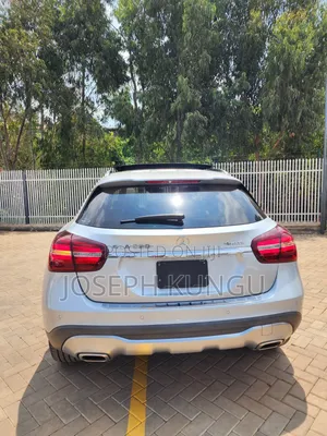 Mercedes-Benz GLA-Class 2020 Silver
