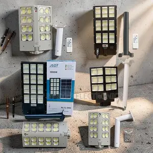 All Weatherproof 100W,2000W,3000W Solar Street Lights Wholesale