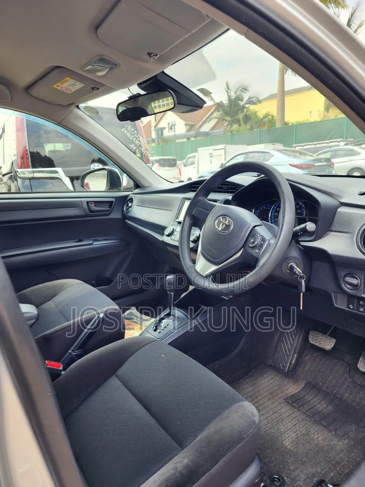 Toyota Axio 2018 Silver