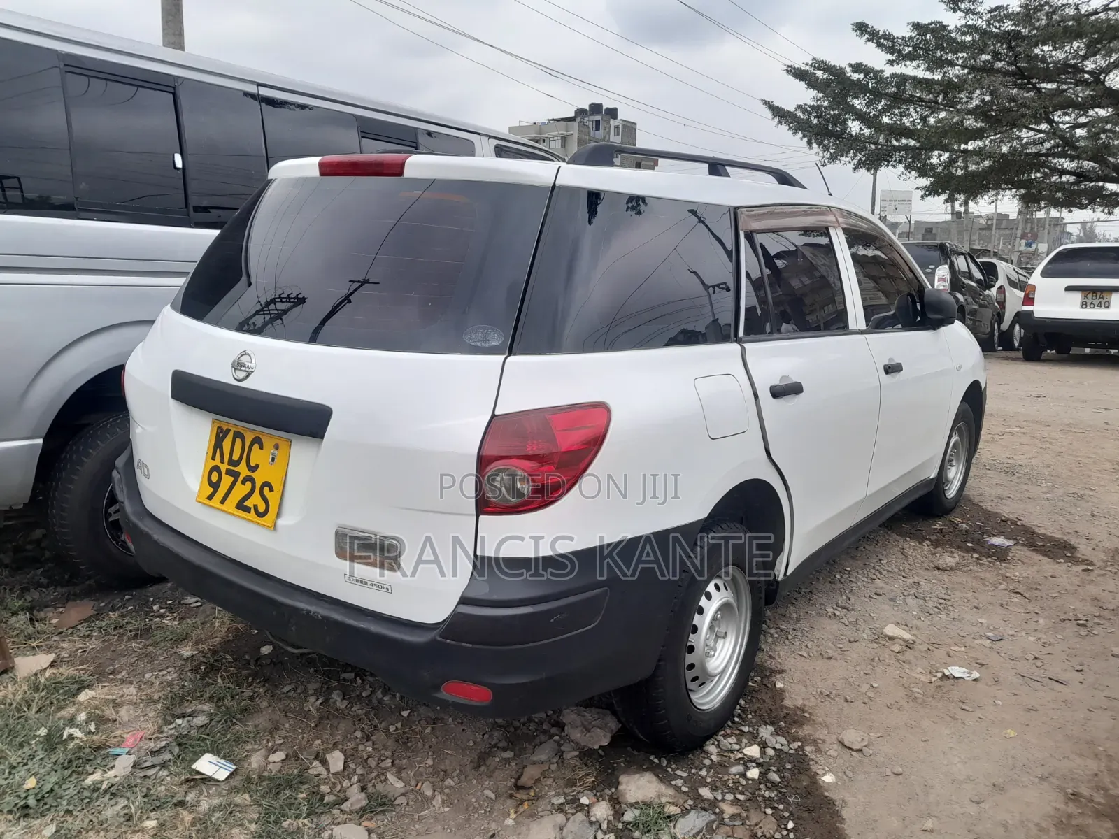 Nissan Advan 2012 White