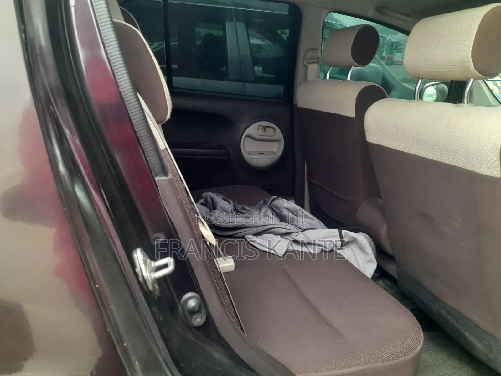 Toyota Passo 2012 Maroon