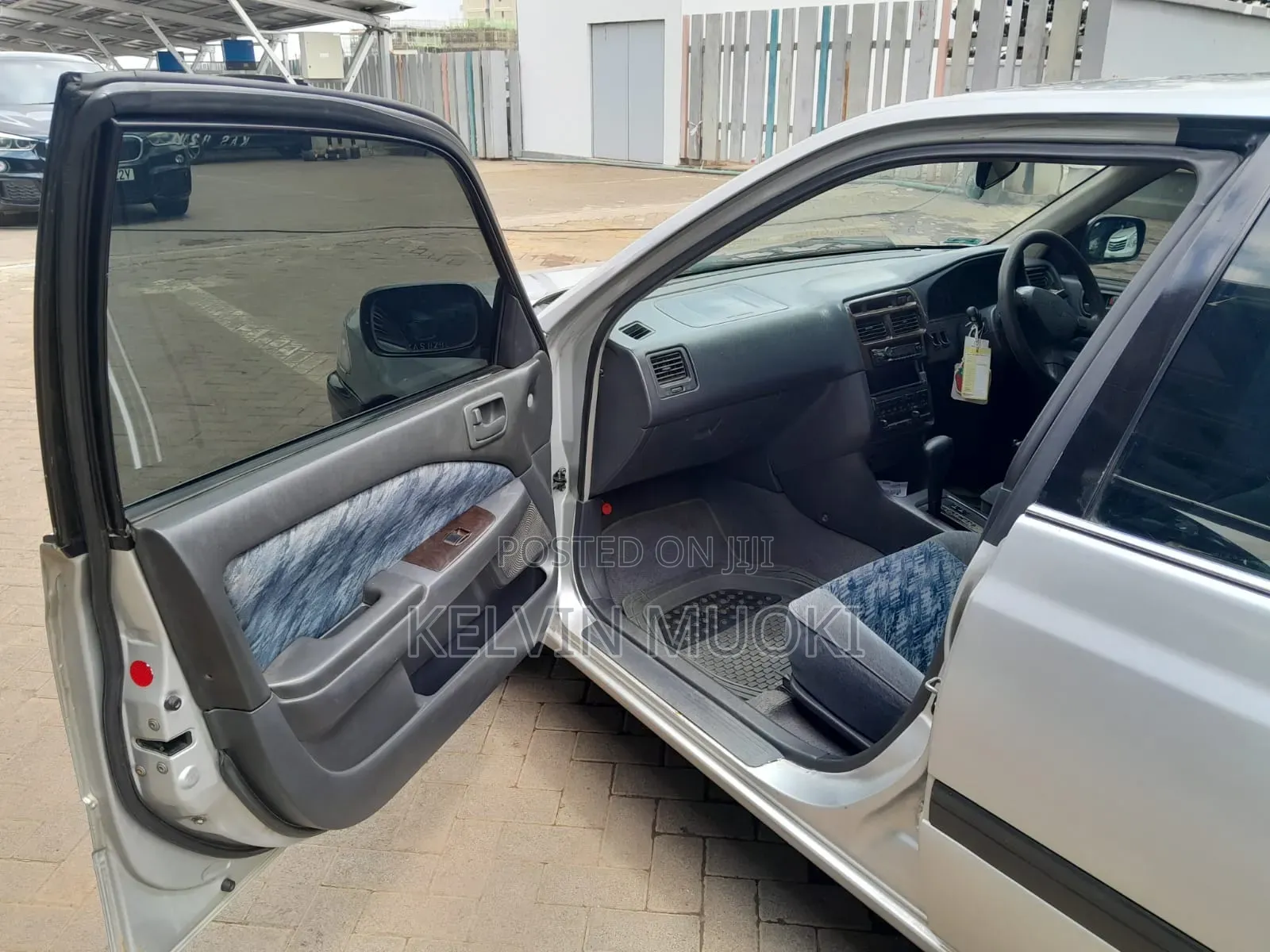 Toyota Carina 2001 Gray