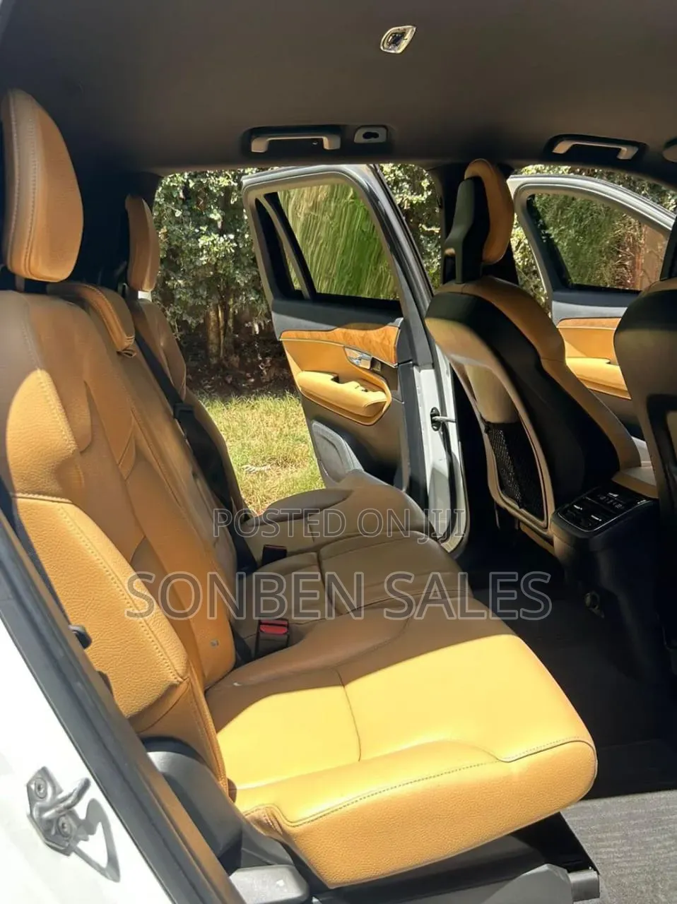 Volvo XC90 T5 R-Design AWD (2.0L 4cyl 8A) 2017 Gray