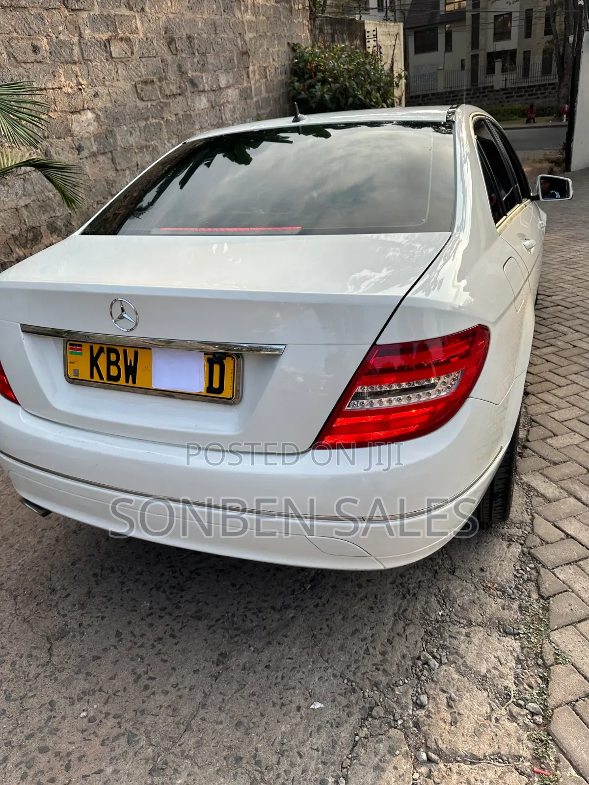 Mercedes-Benz C200 2008 White