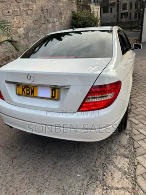 Mercedes-Benz C200 2008 White