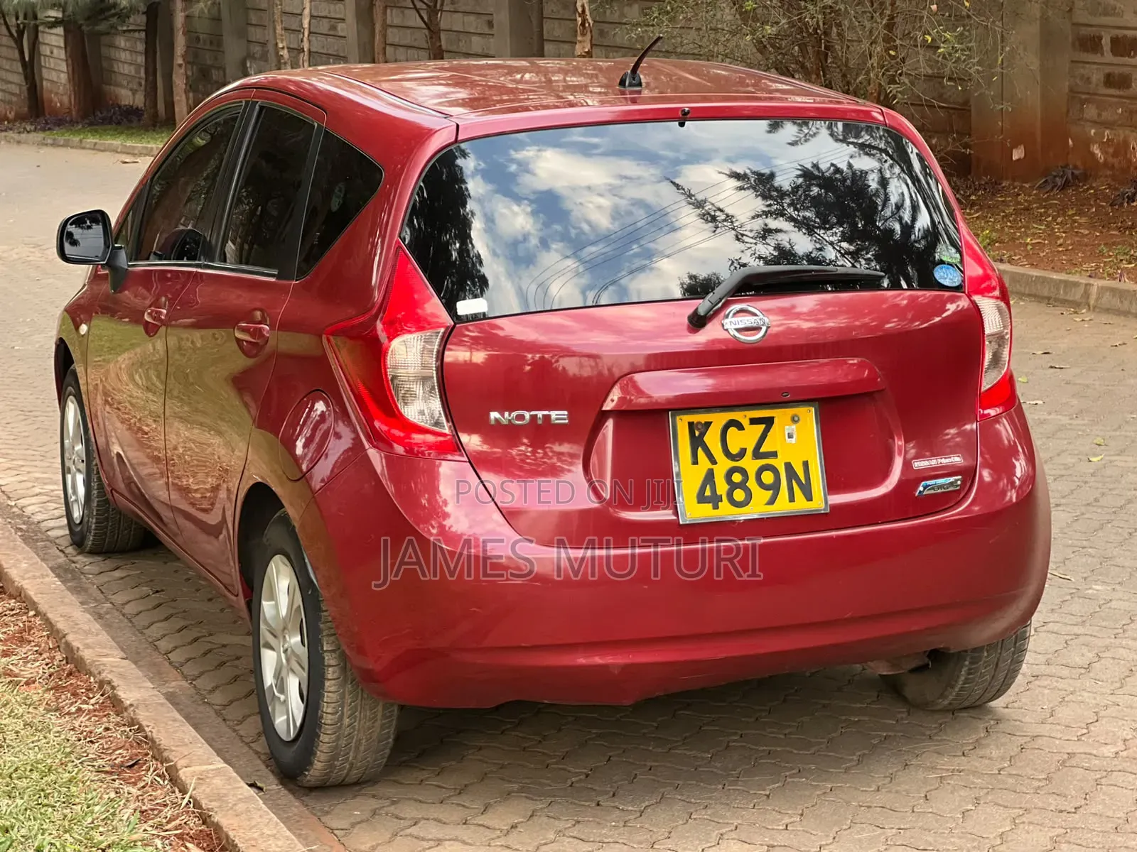 Nissan Note 2013 Red