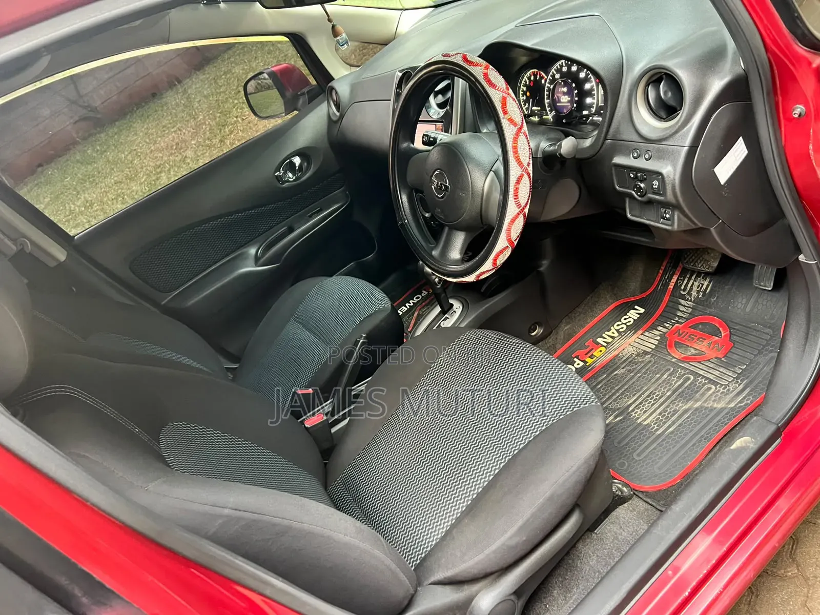 Nissan Note 2013 Red