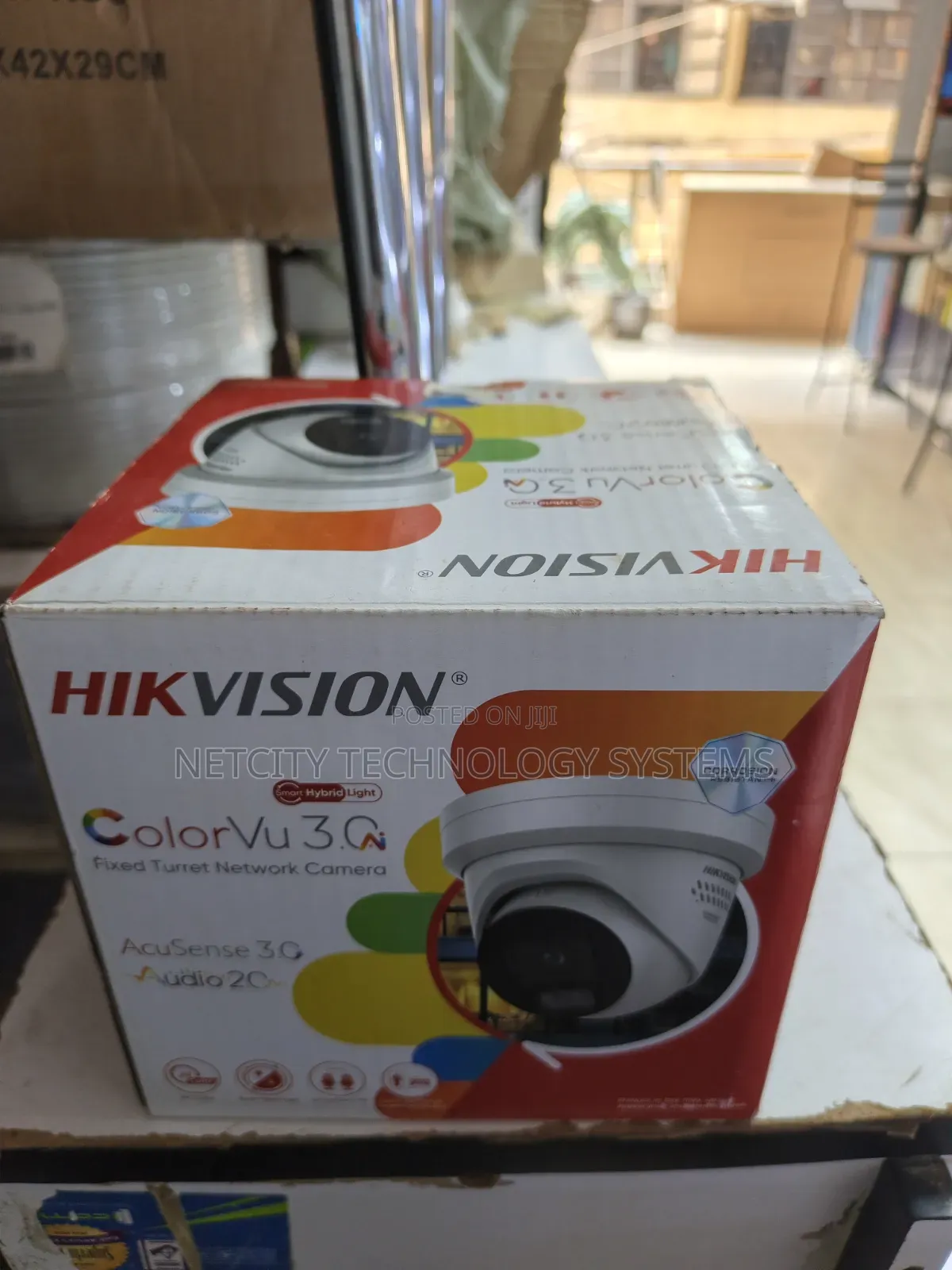 Hik Colovu 8MP Dome Camera
