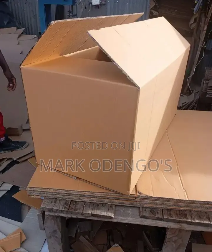 Empty Carton Boxes