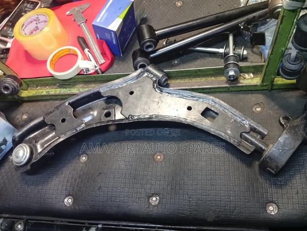 Nissan Wing Road Y11/B15 Front Arms - thumbnail 2