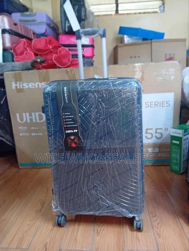 Unbreakble Luxurious Rubber Suitcase Large