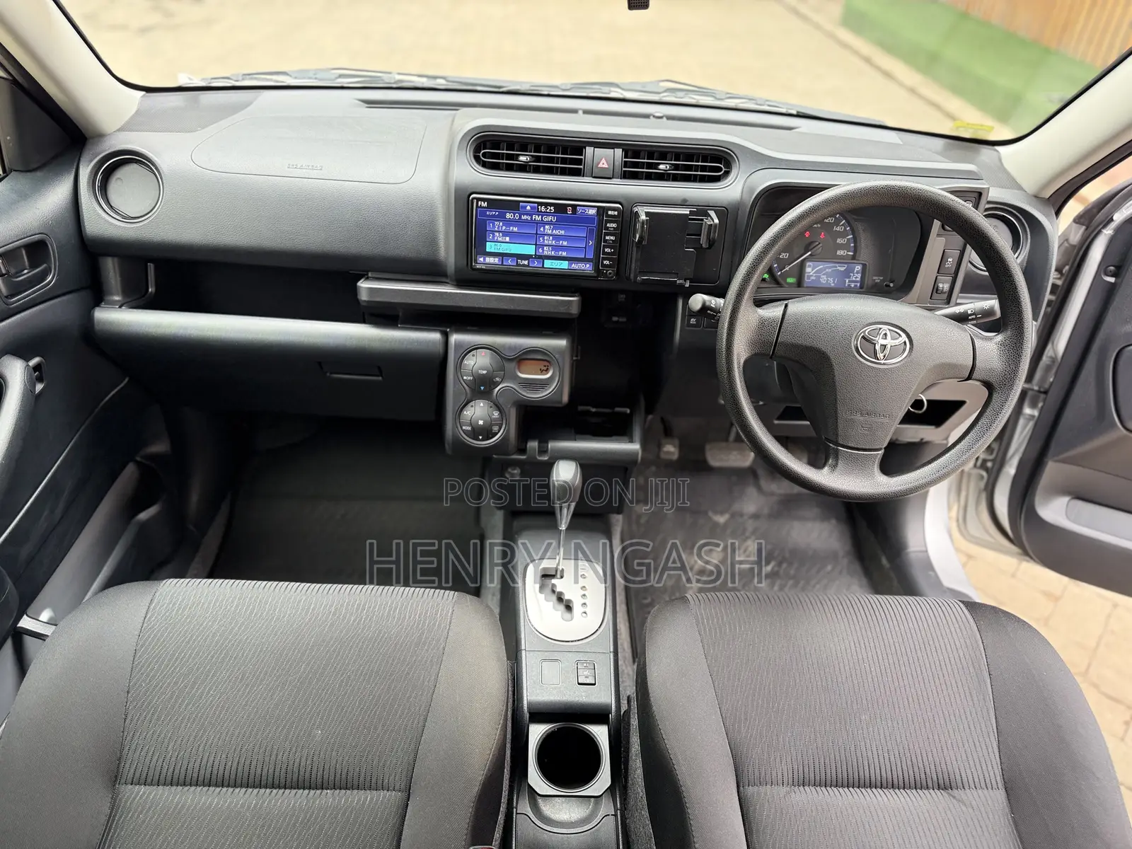 Toyota Probox 2022 Silver