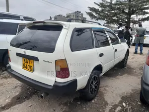 Toyota Corolla 1993 White