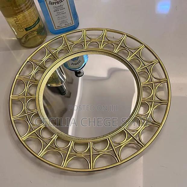 Charger Plate With a Mirror - thumbnail 2