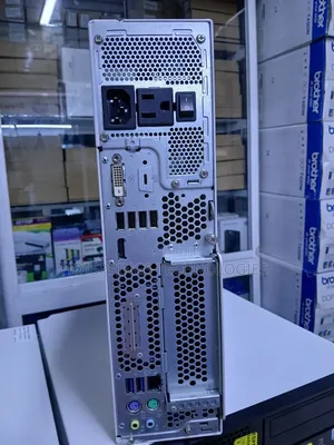 Desktop Computer Fujitsu 8GB Intel Core i3 HDD 320GB