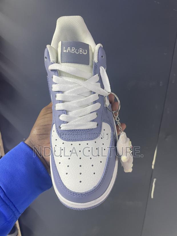 Labubu Airforce 1 - thumbnail 2