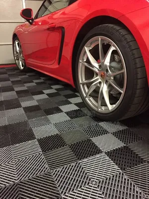 Garage Floor Tiles 18mm | Anti-Slip | 40×40cm