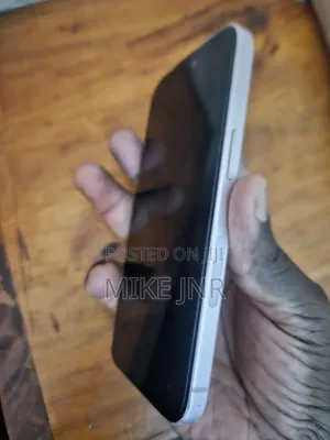 Apple iPhone 15 128 GB Pink