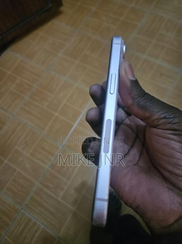 Apple iPhone 15 128 GB Pink - thumbnail 5