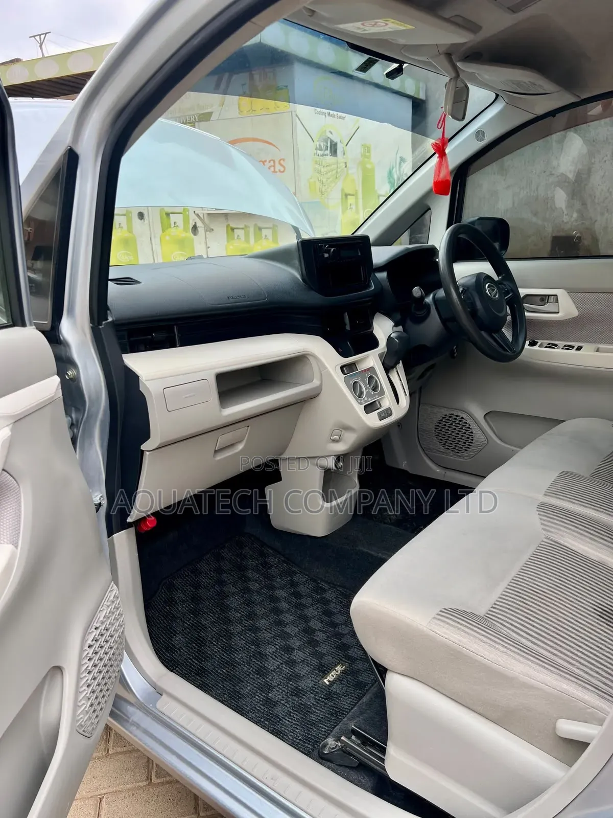 Daihatsu Move 2016 Silver