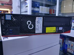 Desktop Computer Fujitsu 8GB Intel Core i7 HDD 320GB