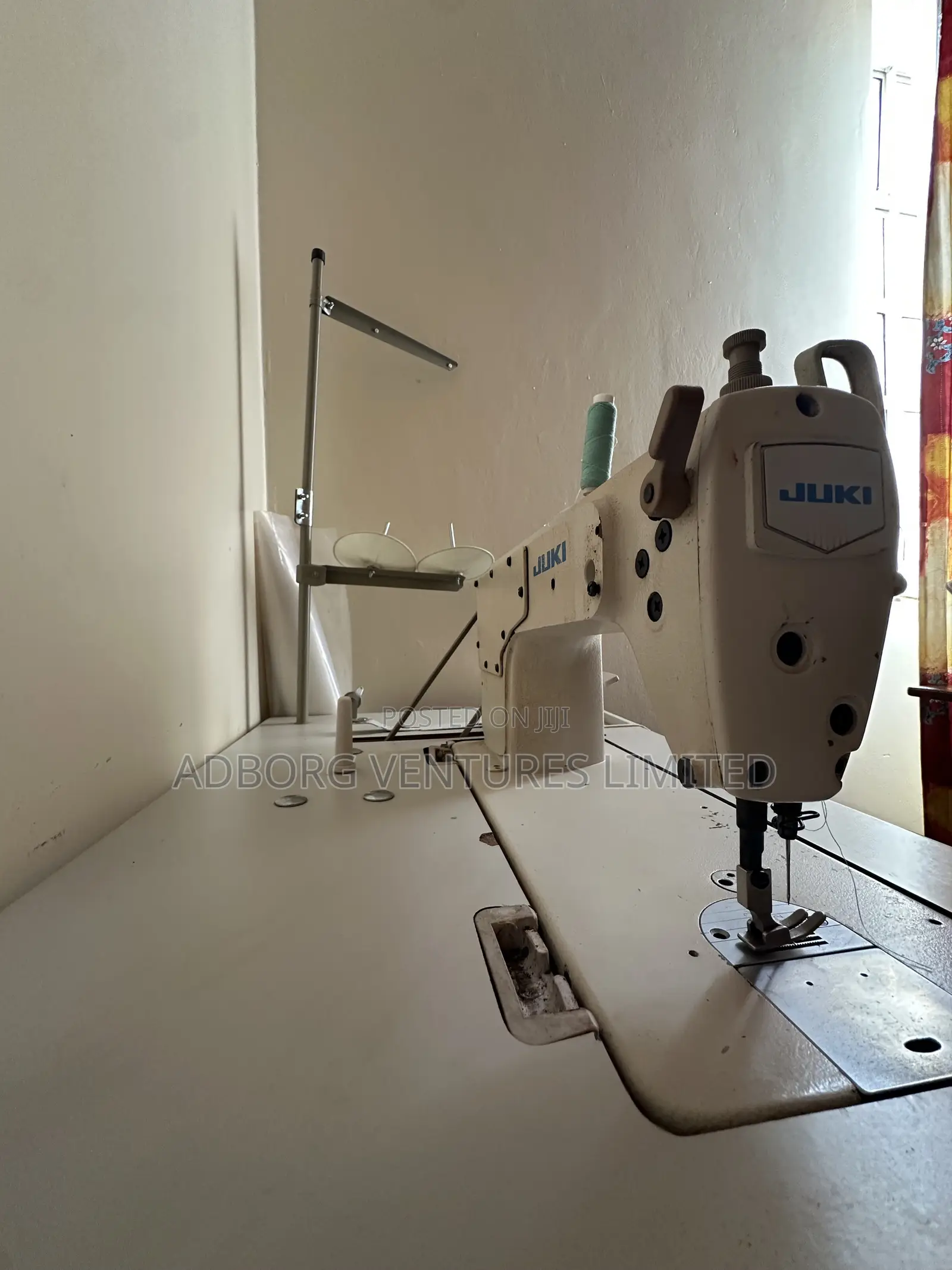 JUKI DDL-8100e Tailoring Machine