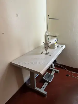 JUKI DDL-8100e Tailoring Machine