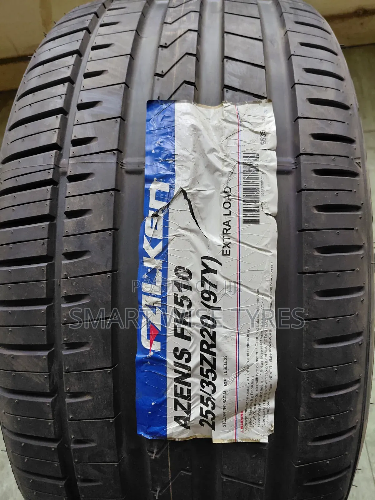 255/35zr20 Falken.